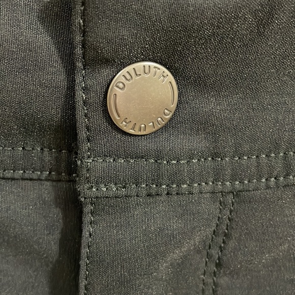 Duluth Trading Co Dry on the Fly Improved Capris - Black - Picture 6 of 16